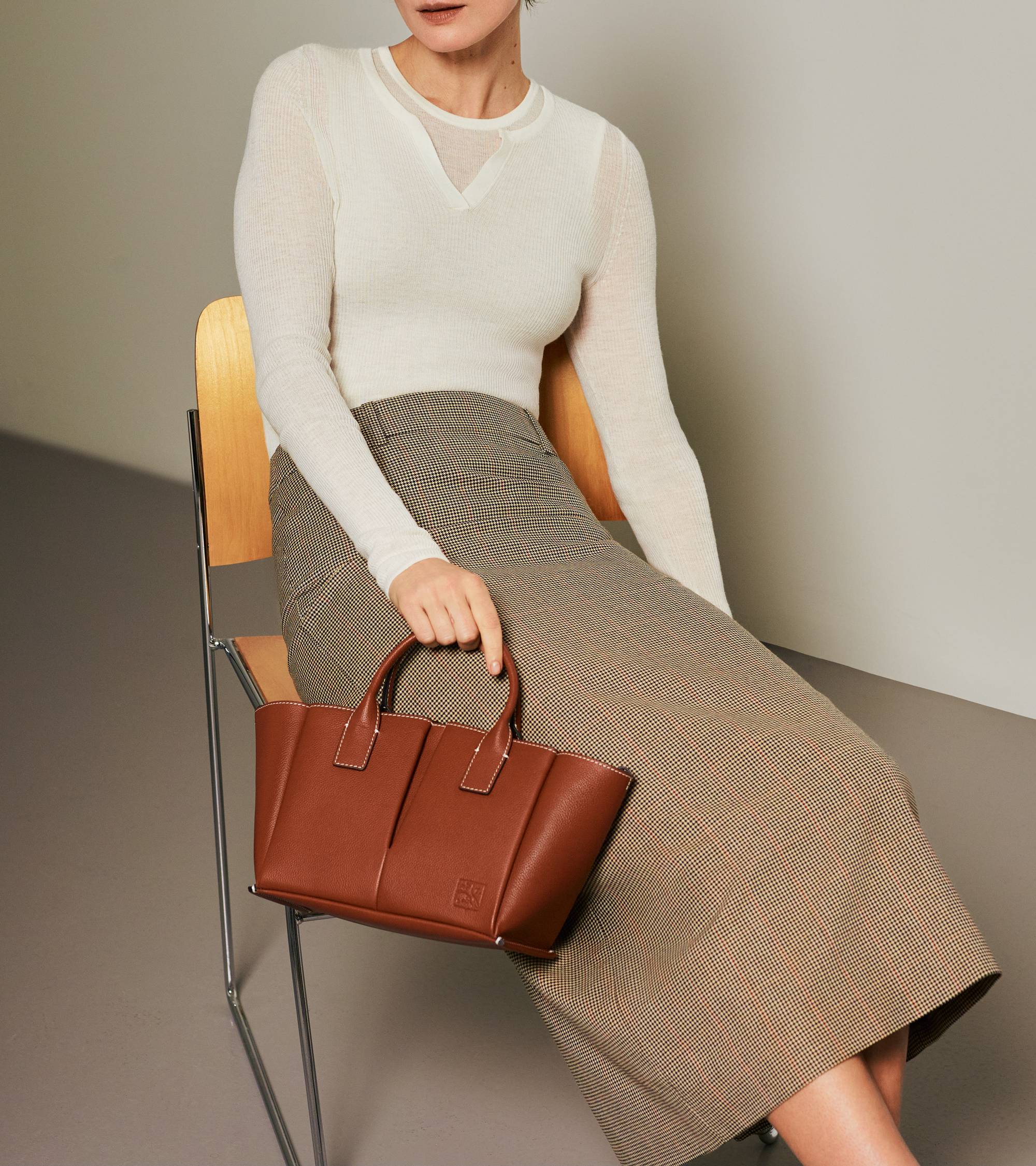 Small Elena handbag in pebbled leather